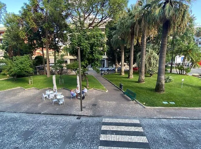 Alojamento de Acomodação e Pequeno-almoço B&d 4*