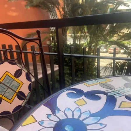 ベッド・アンド・ブレックファスト B&d 4*